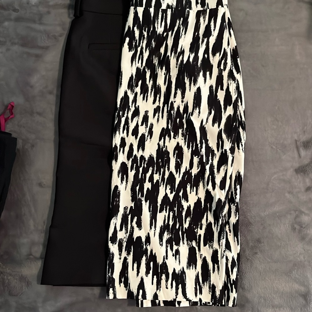 2 Ann Taylor Skirts- 2 for $10